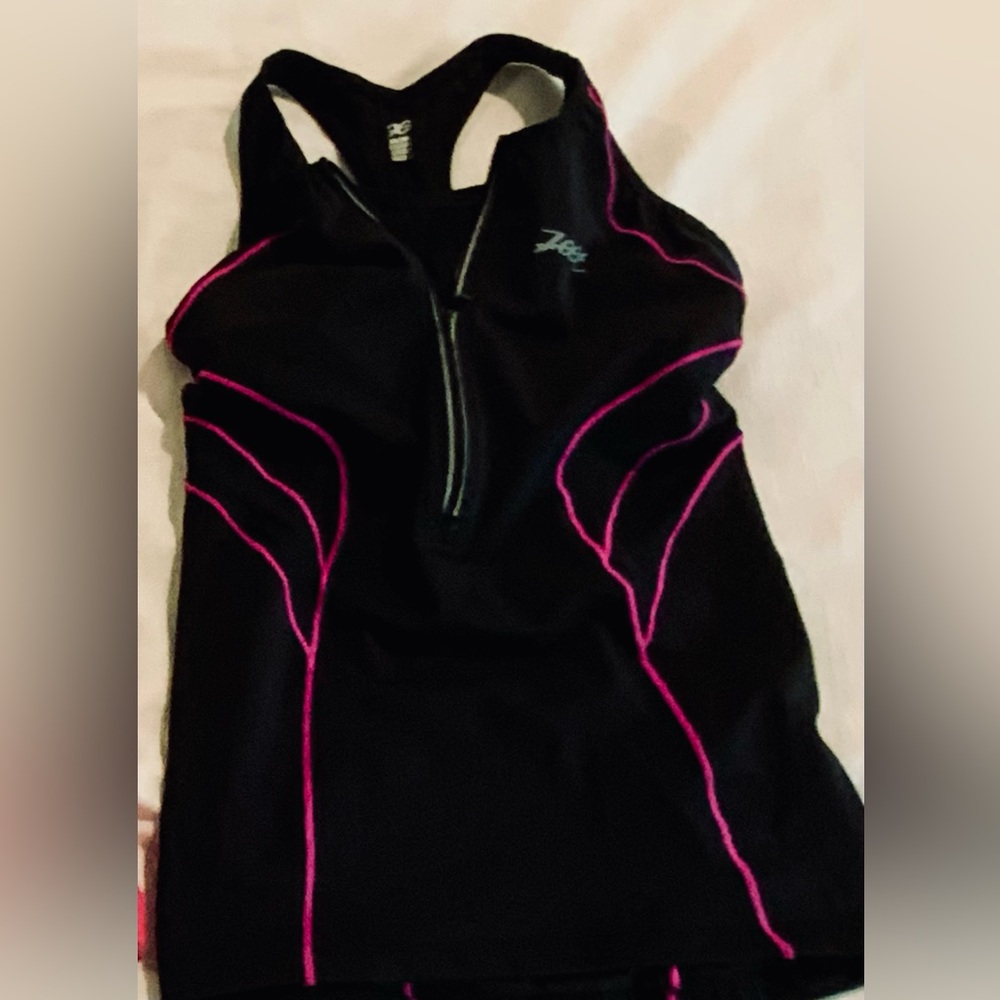 Zoot Black Fitted Tank Top with Pink Accents